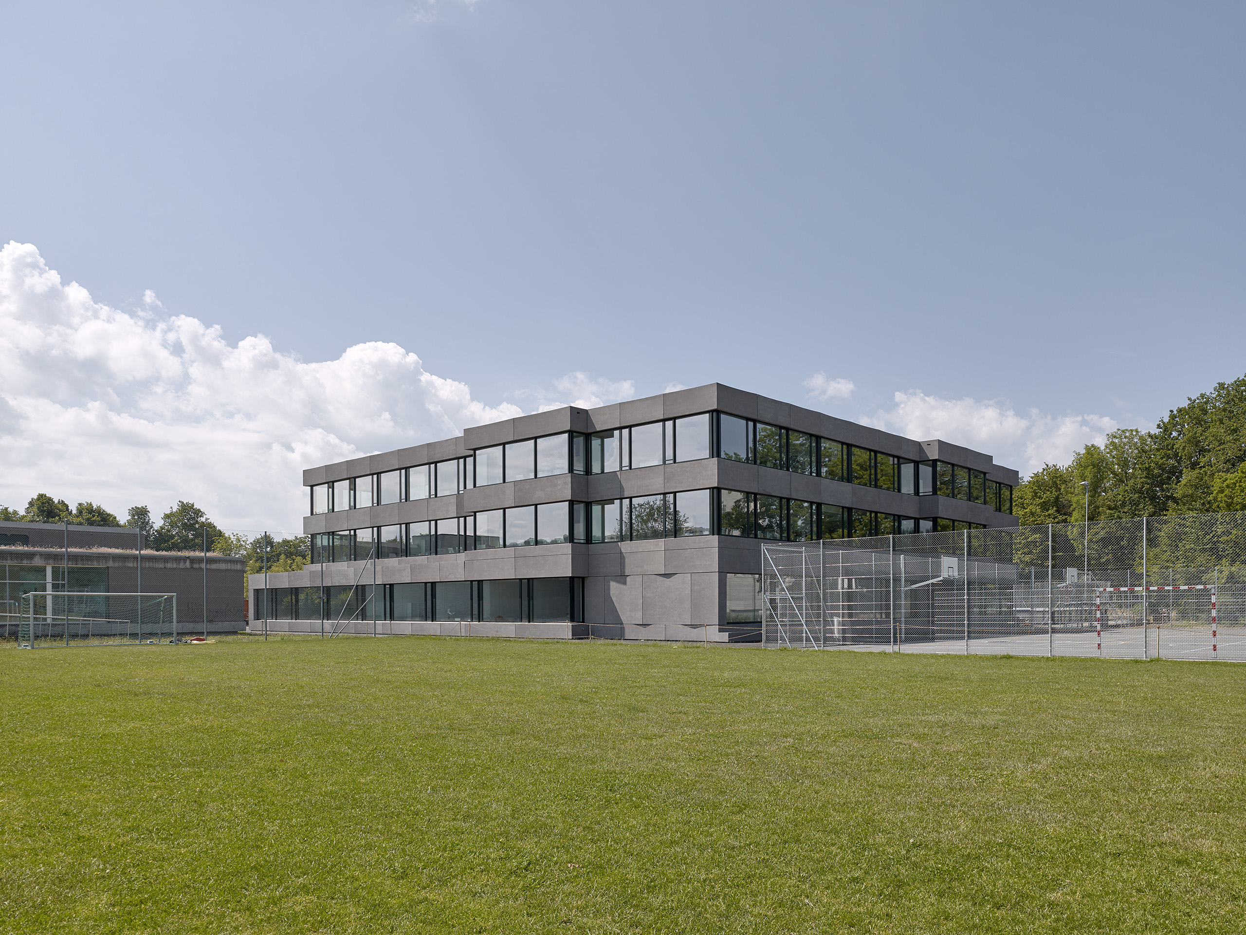 E19708 Alpa 091033 SCREEN